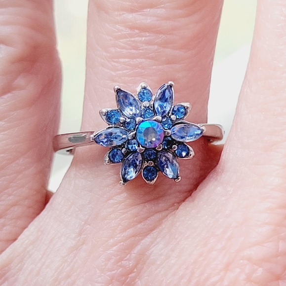 💍2 for $20 Fragrant Jewels One of a Kind Ring - Picture 1 of 6